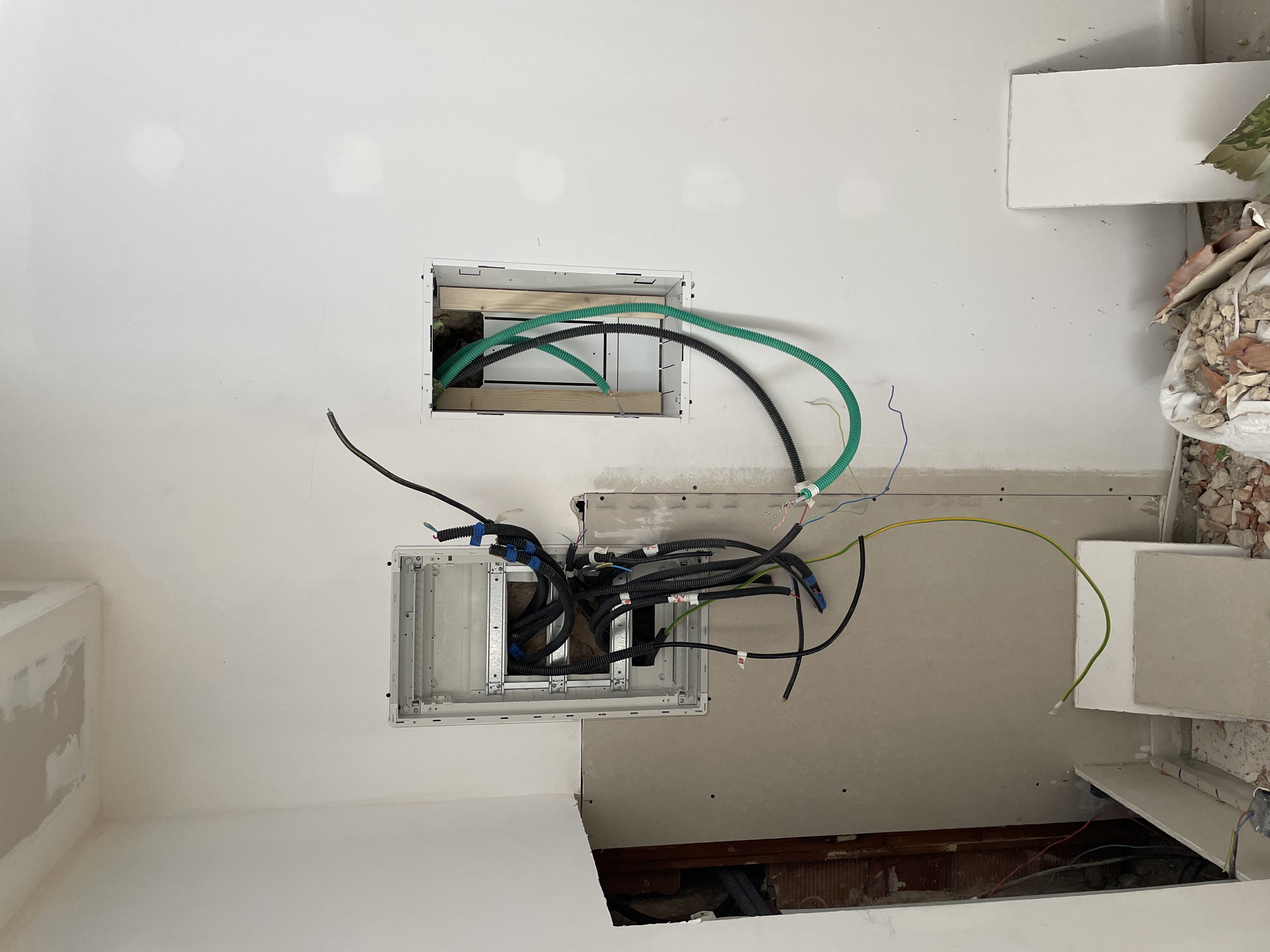 Installation Aix-en-Provence